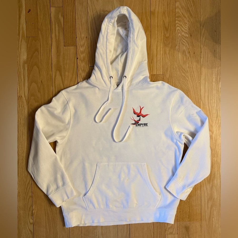 Empyre Roses and Swallows White Pullover Hoodie Sweatshirt, Size Large